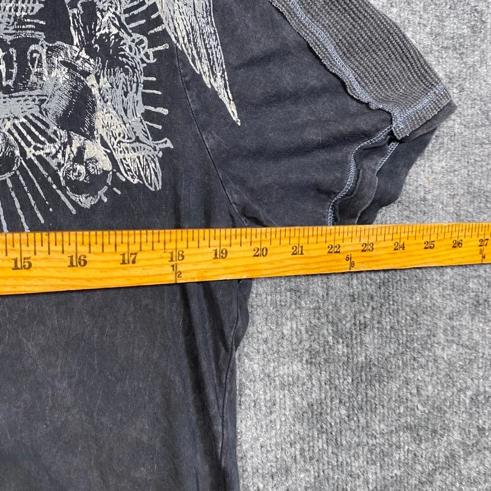 Guess Jeans Vintage 1981 Skull Graphic T-Shirt Mens Large Faded Black Y2K USA - Picture 3 of 7